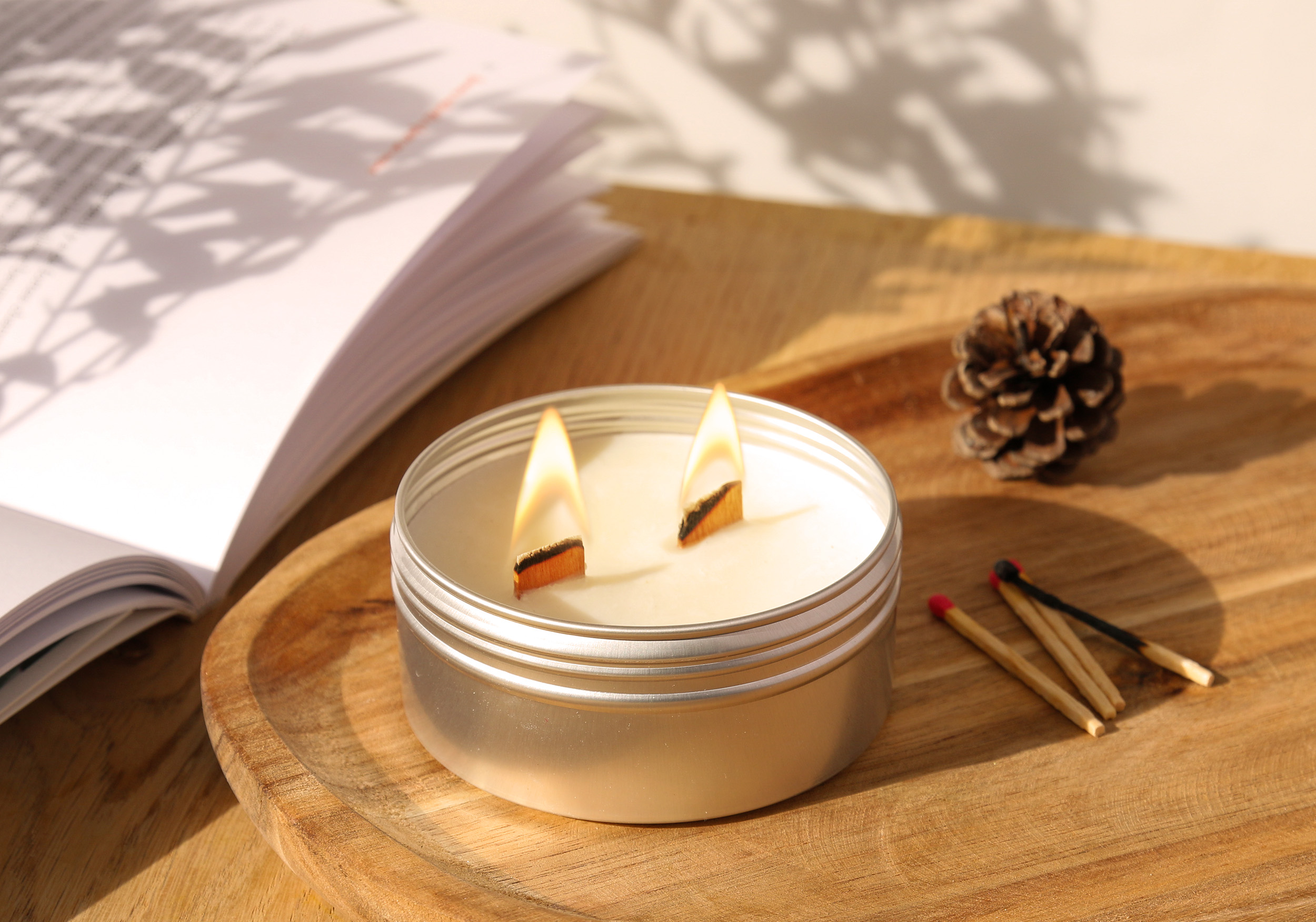 Bougie Crépitante Mini Feu De Camp – Cire De Colza/Soja Bio, Mèche Bois, 40h, Fabriquée En Allemagne – Cadeau Original