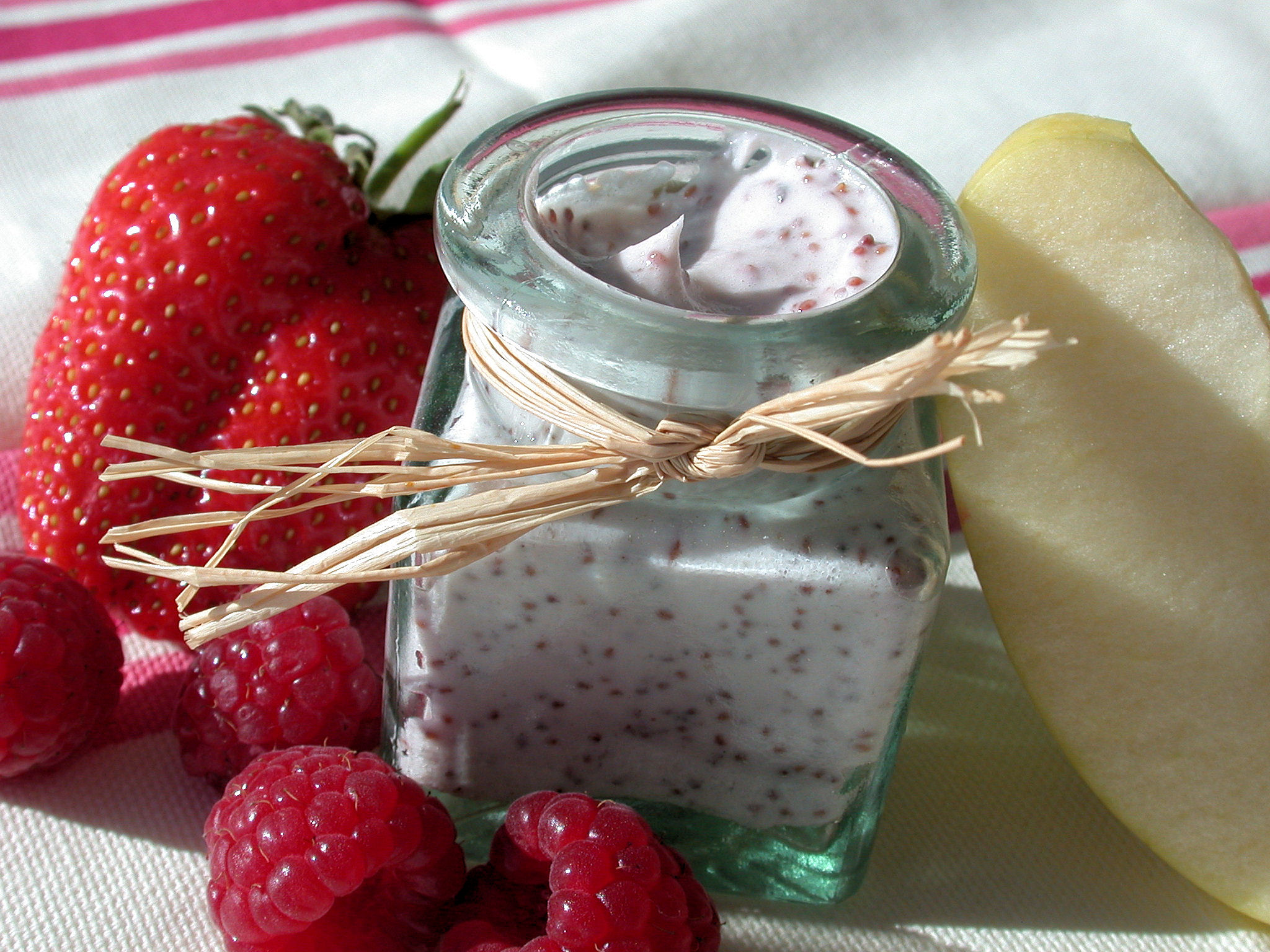 Gommage Pomme, Fraise & Framboise AromaZone