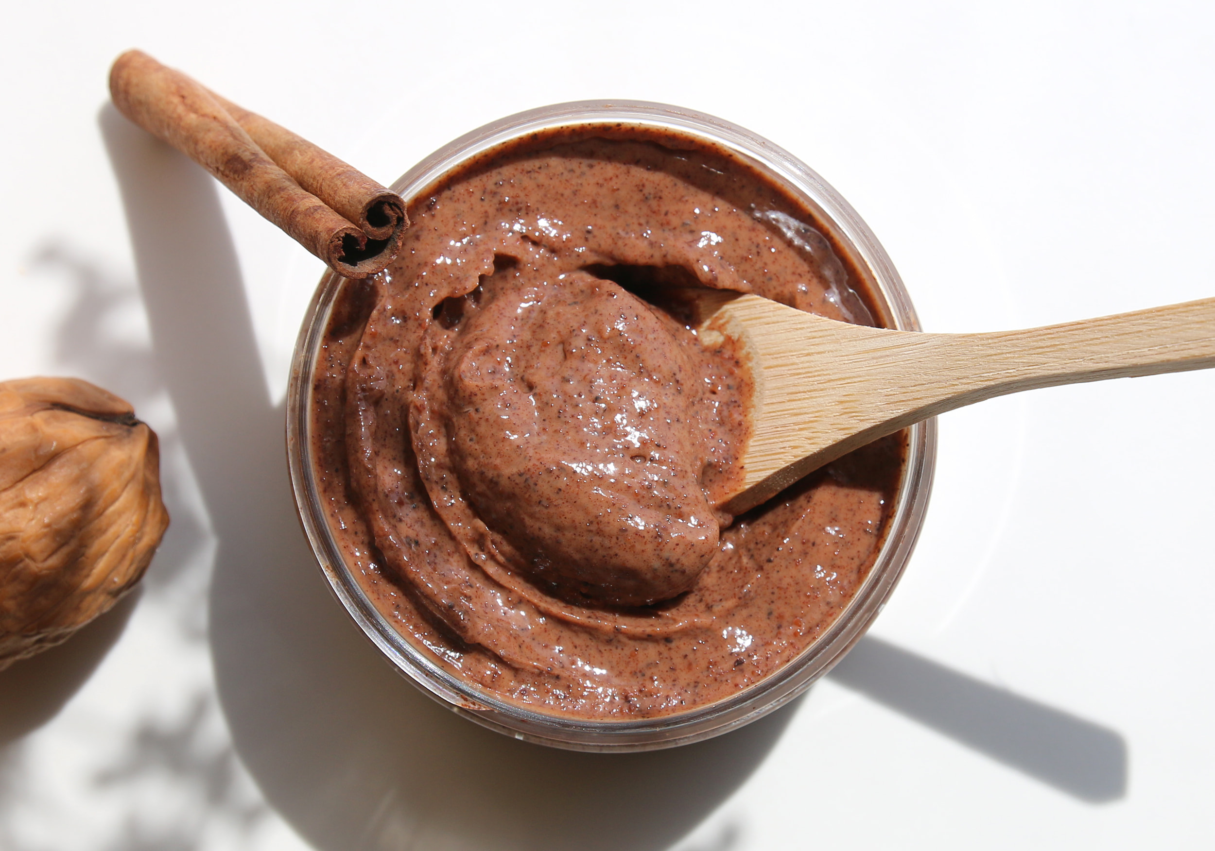 Gommage corps à la Cannelle AromaZone