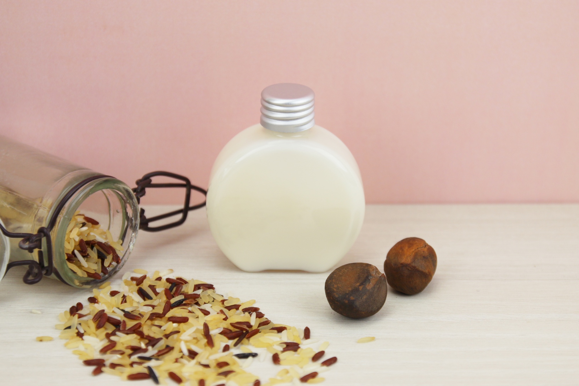 Latte viso e corpo confortante per pelli secche e delicate