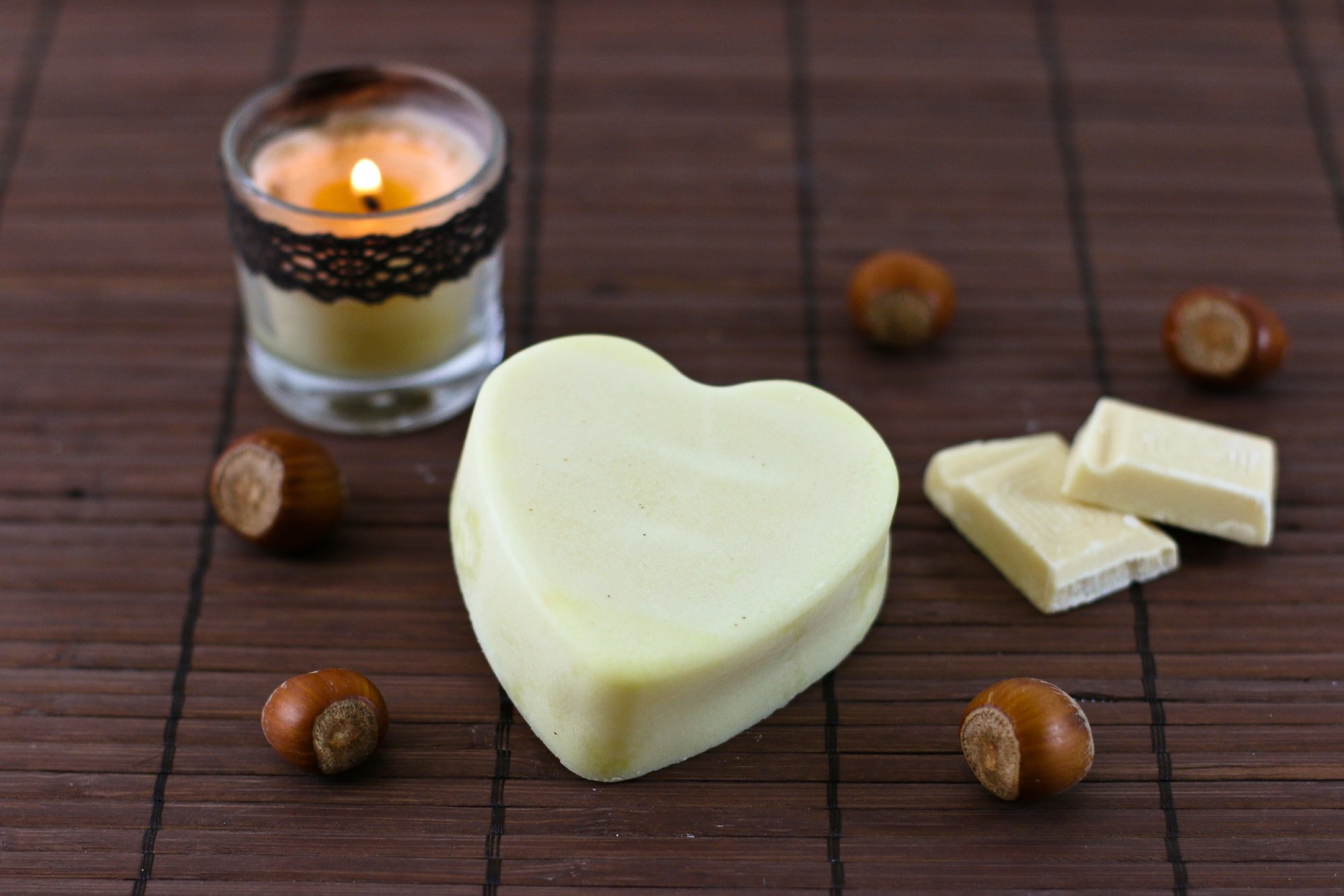 Saponetta per massaggi Cacao bianco & Nocciola