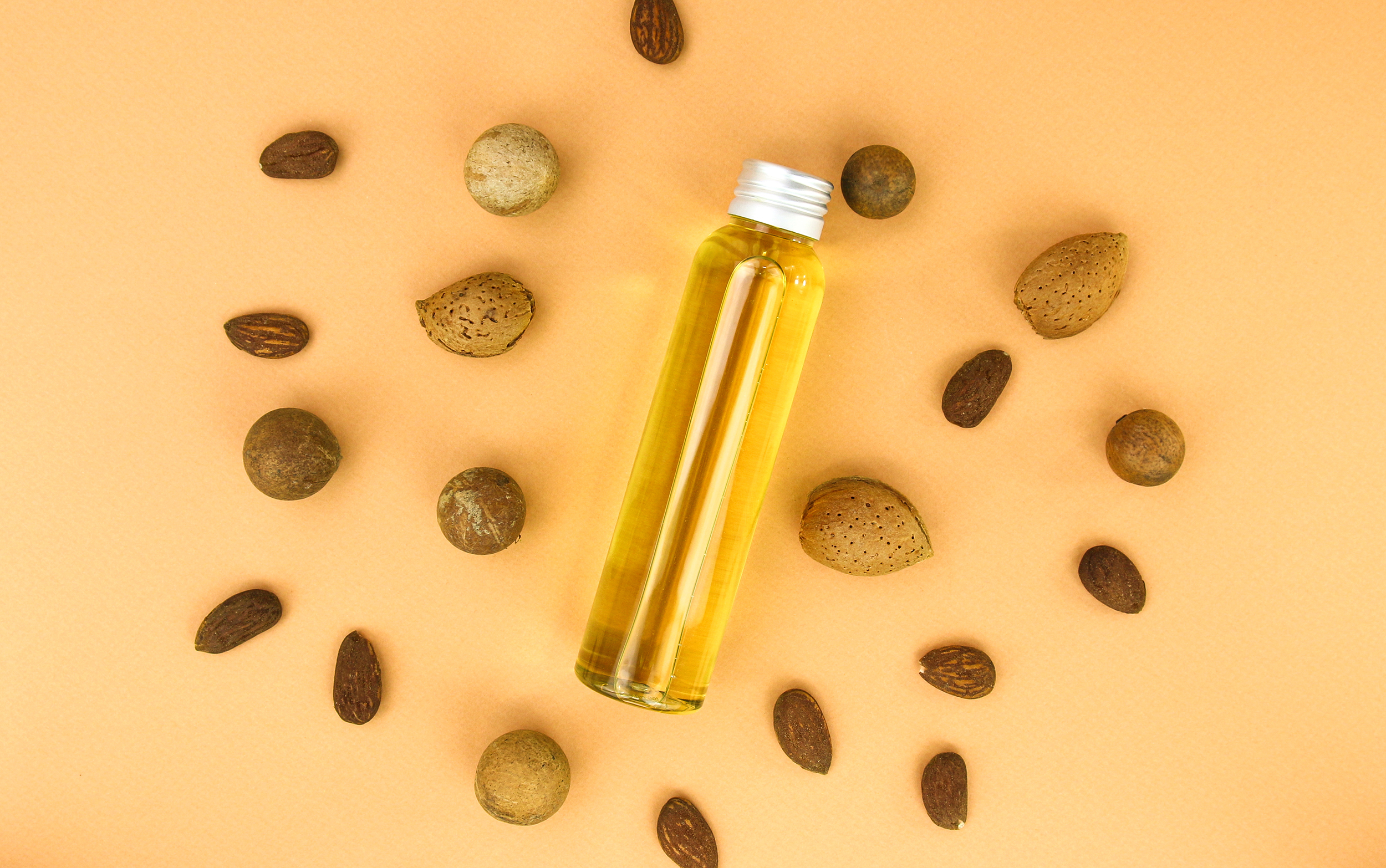 Recette Huile de douche Amande douce & Noix de Macadamia - Aroma-Zone
