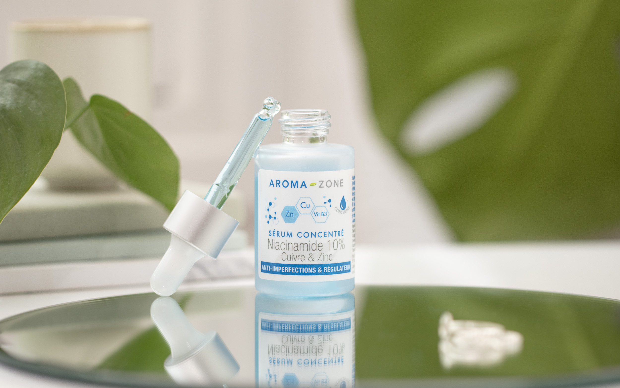 Grande-photo-serum-niacinamide