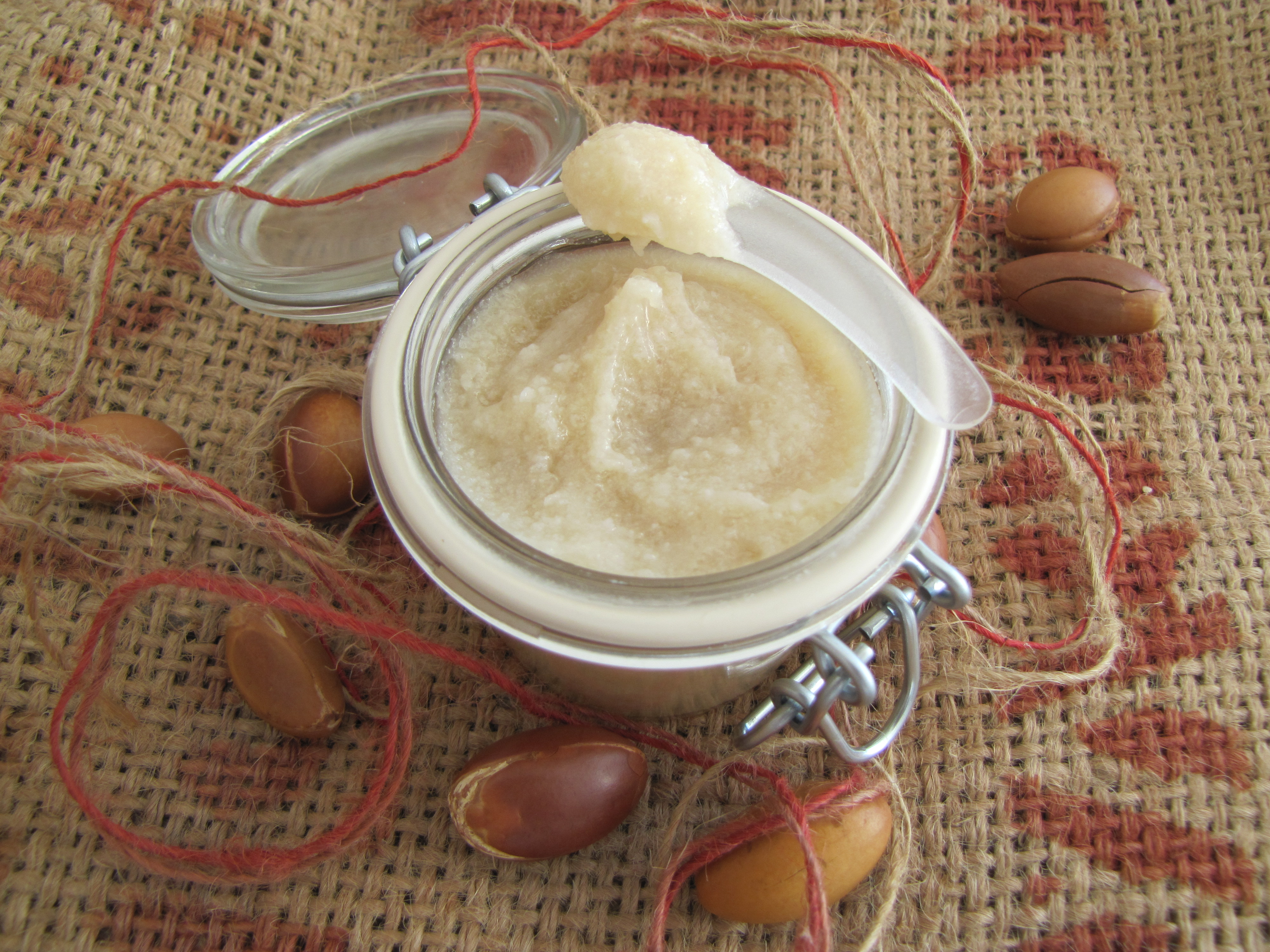Gommage au beurre de Karité nourrissant