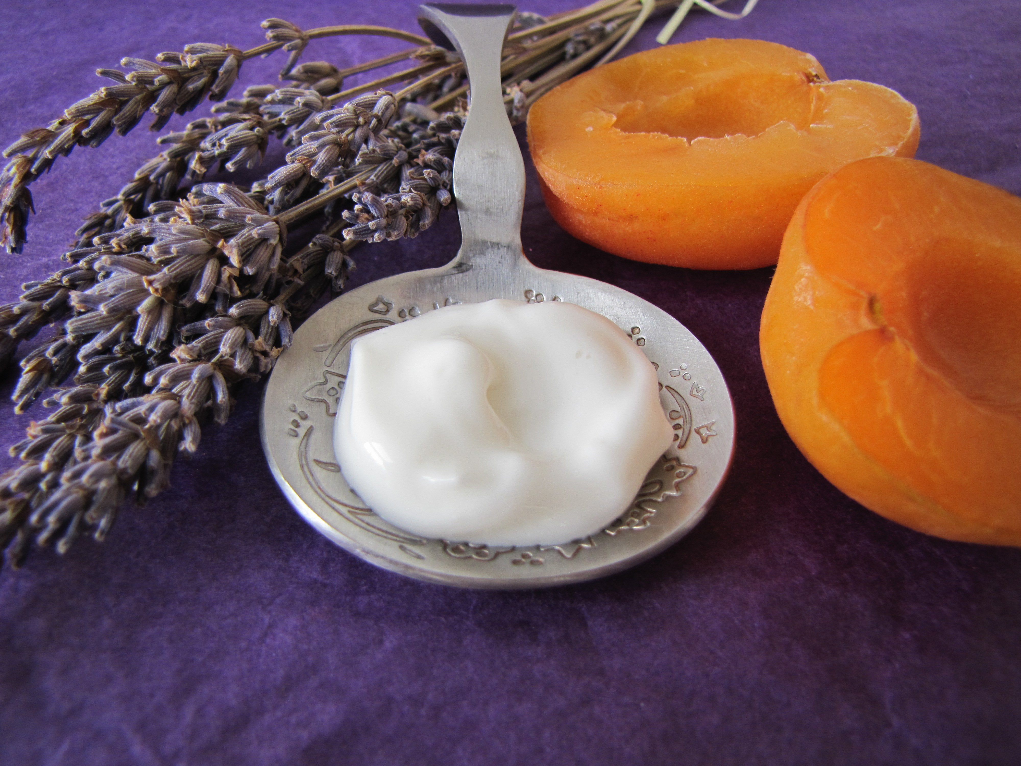 Crème équilibrante & désaltérante lavande & abricot