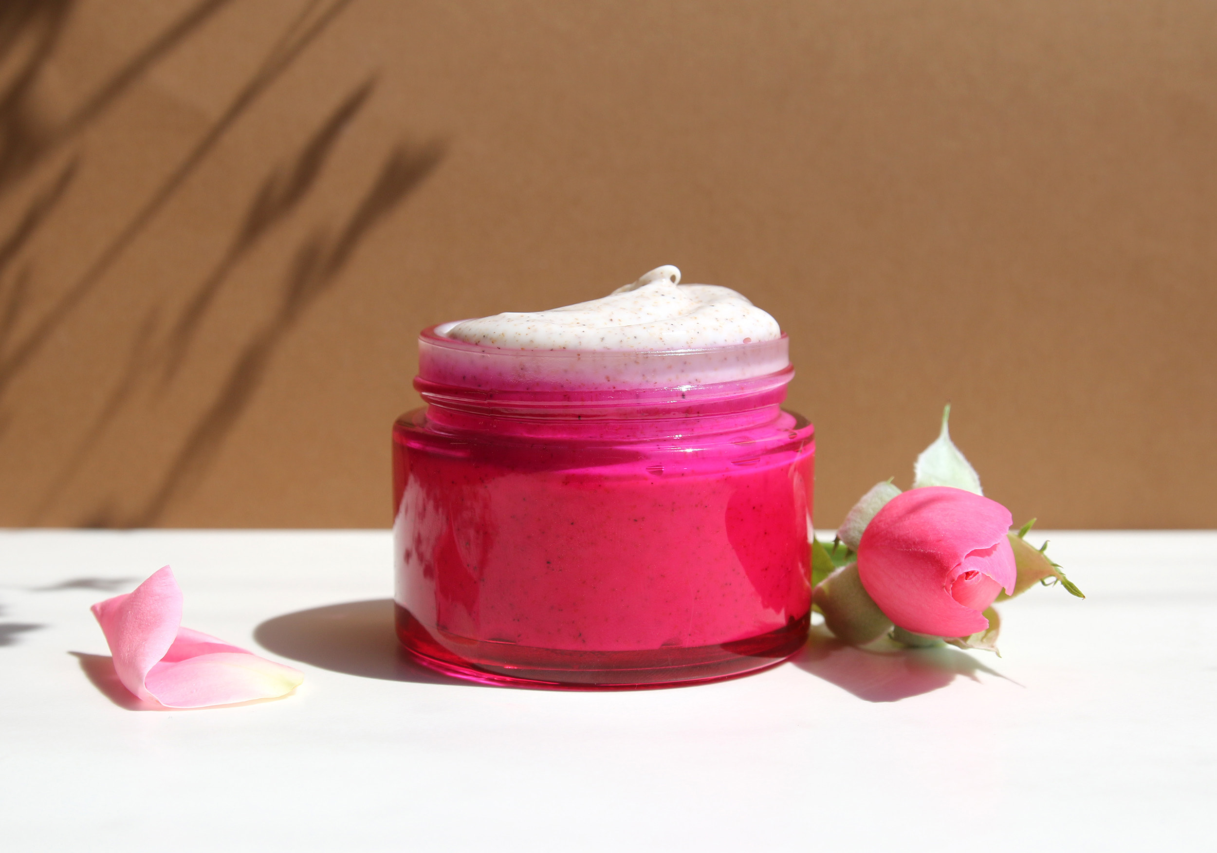 Gommage visage Jeunesse AromaZone