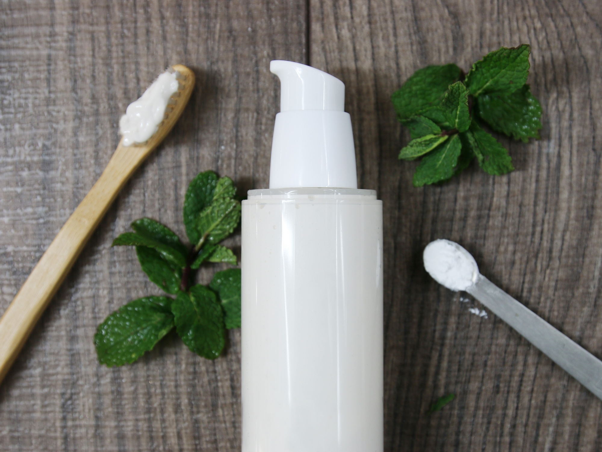 Dentifrice naturel maison "antiplaque" AromaZone