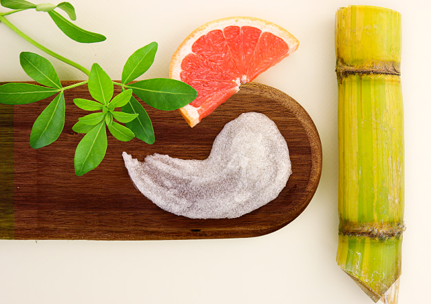 Gommage anticellulite au Pamplemousse AromaZone