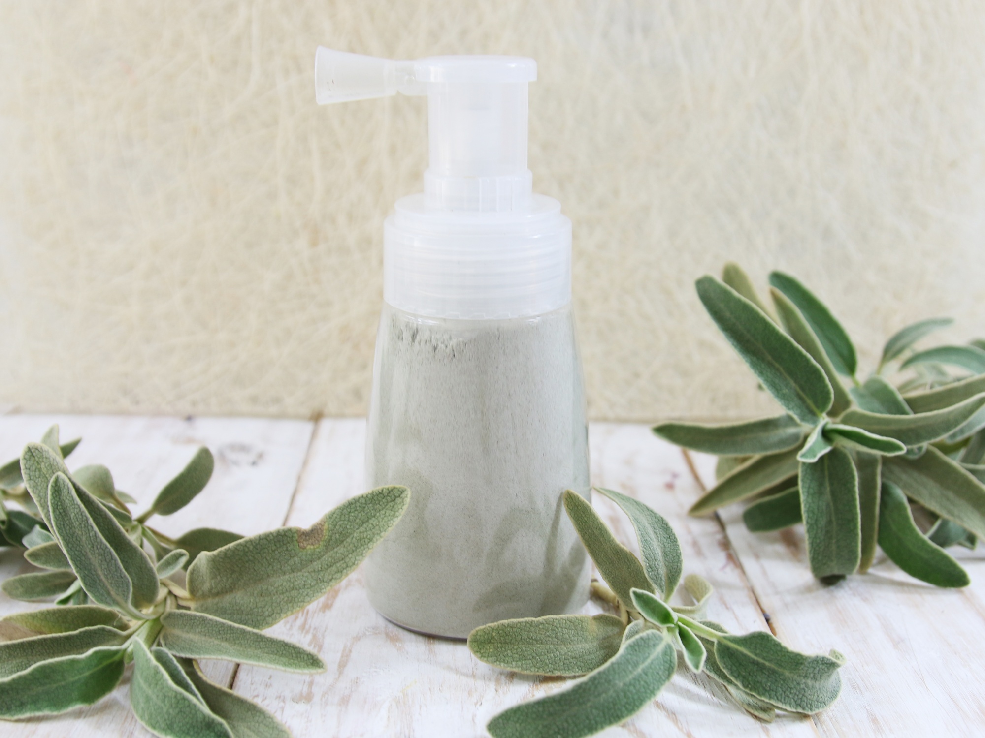 Shampooing sec régulateur Sauge & Ortie AromaZone