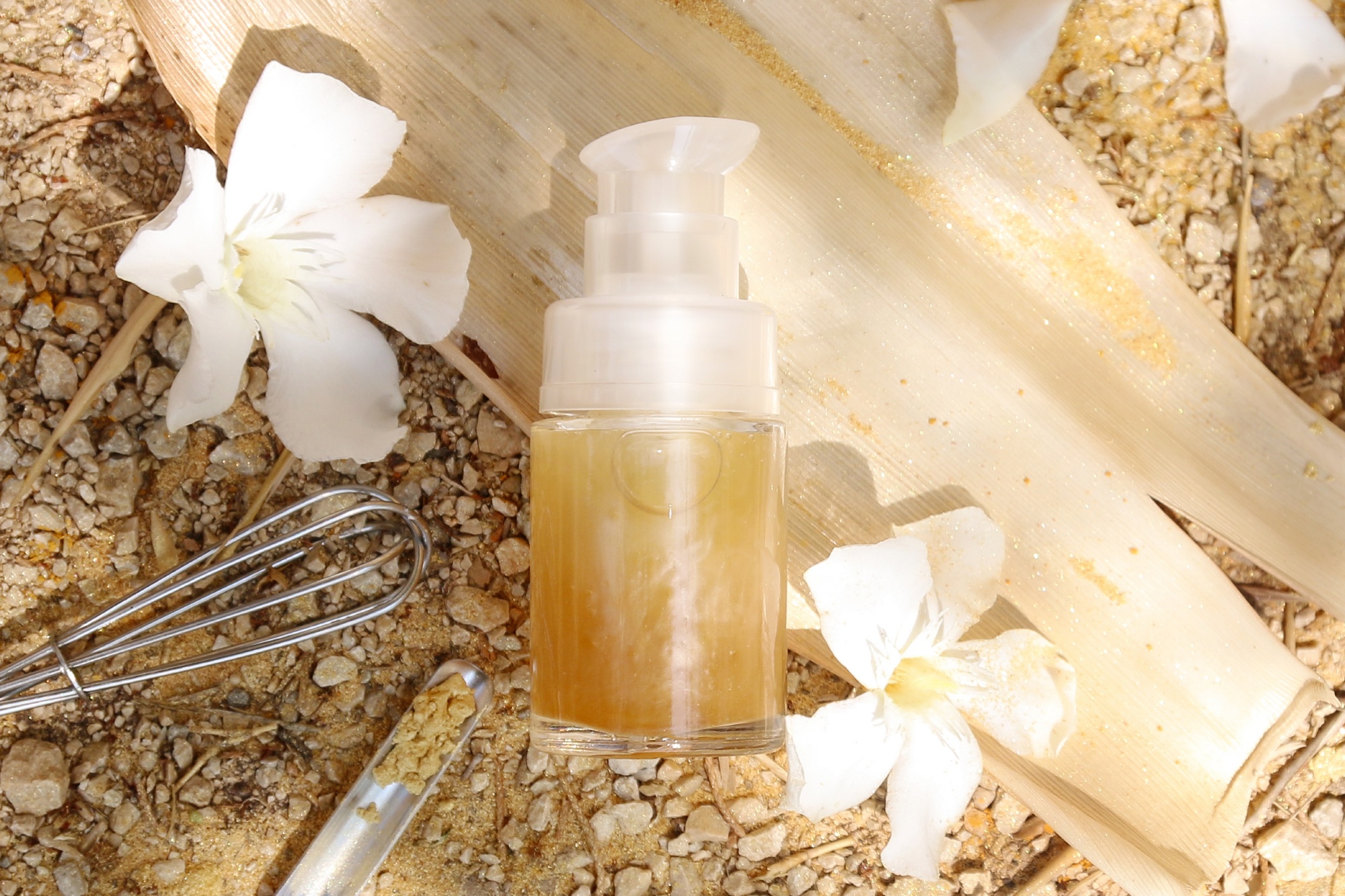 Contour des yeux lift éclat - Aroma-Zone