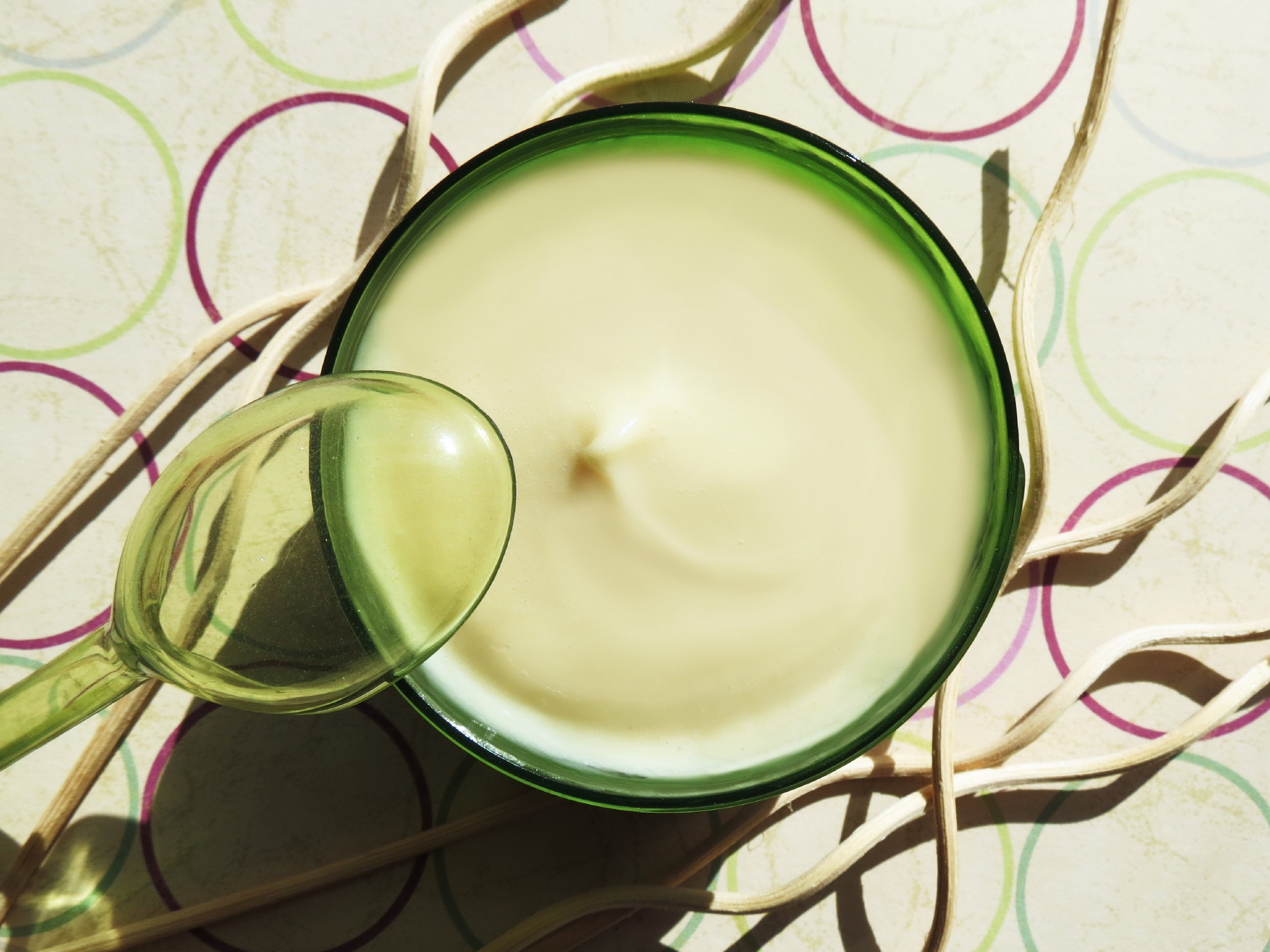 Crème de coiffage effet curly - Aroma-Zone