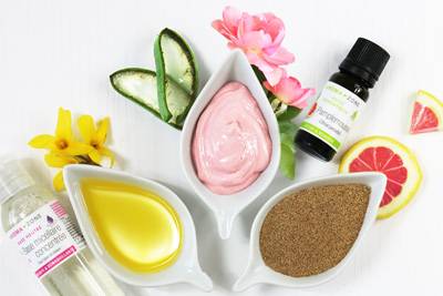 Nettoyez votre peau grâce aux recettes rigoureusement pensées et sélectionnées par nos experts et réalisés par des ingrédients 100% d'origine naturelle