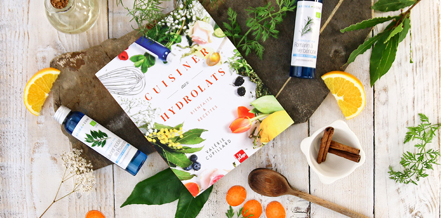 Livre recettes de cuisine avec des hydrolats