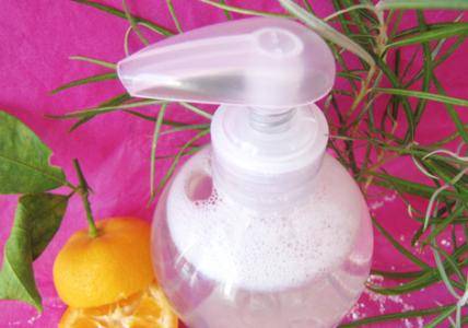 Gel douche hygiène intime à la Fleur d'Oranger & Tea Tree