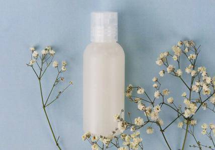 Recette Gel hydro-alcoolique purifiant aux fleurs blanches