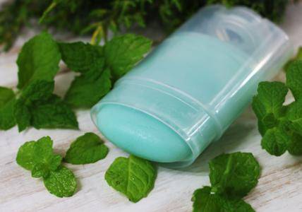 Recette Déodorant ultra frais pour homme Cyprès vert & Menthe poivrée