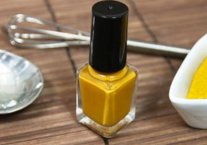 Recette Vernis à ongles Moutarde