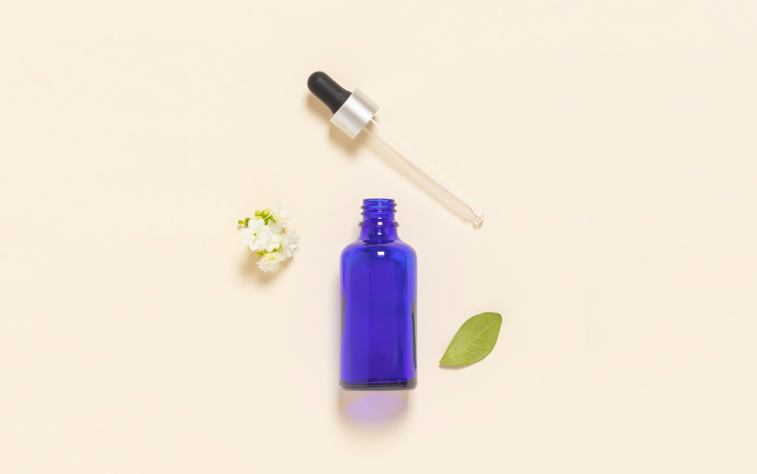 Flacon DIN18 compte-goutte en verre bleu 50ml