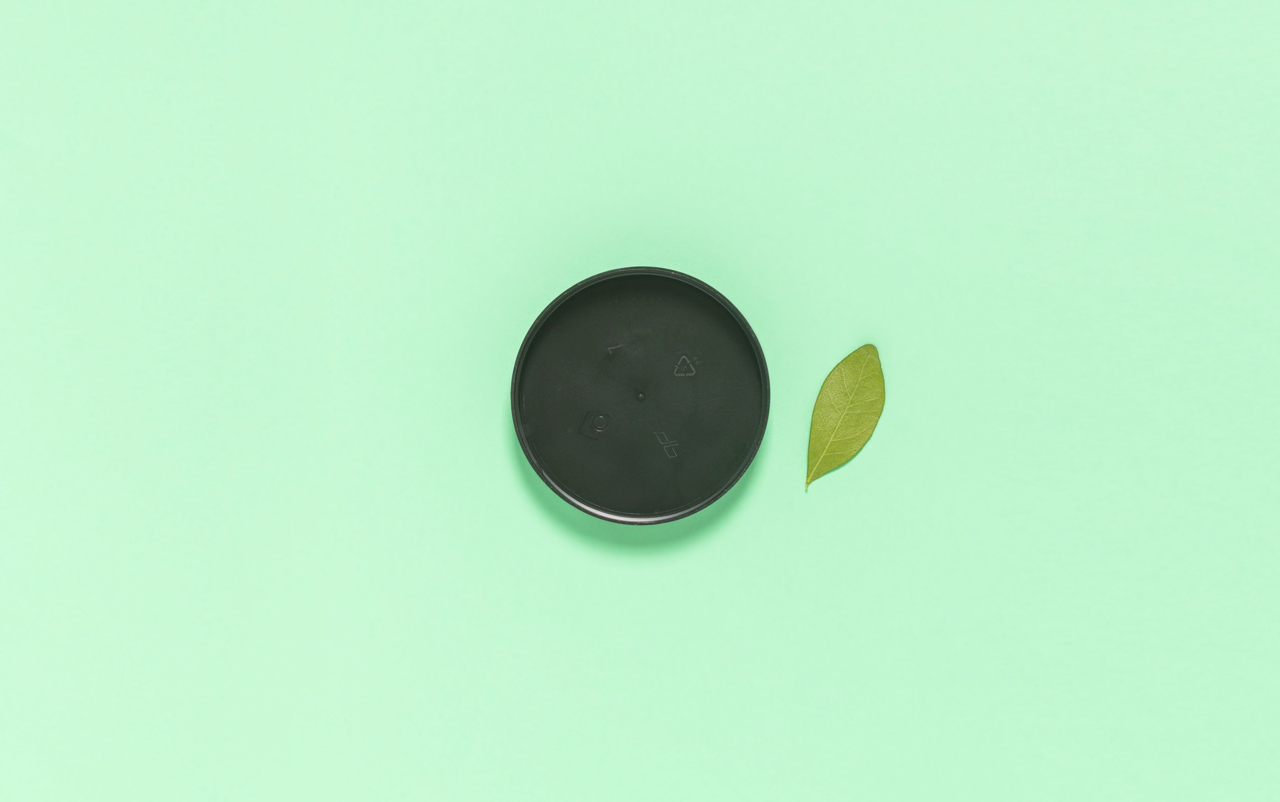 Capsule BASIC noir mat pour pot