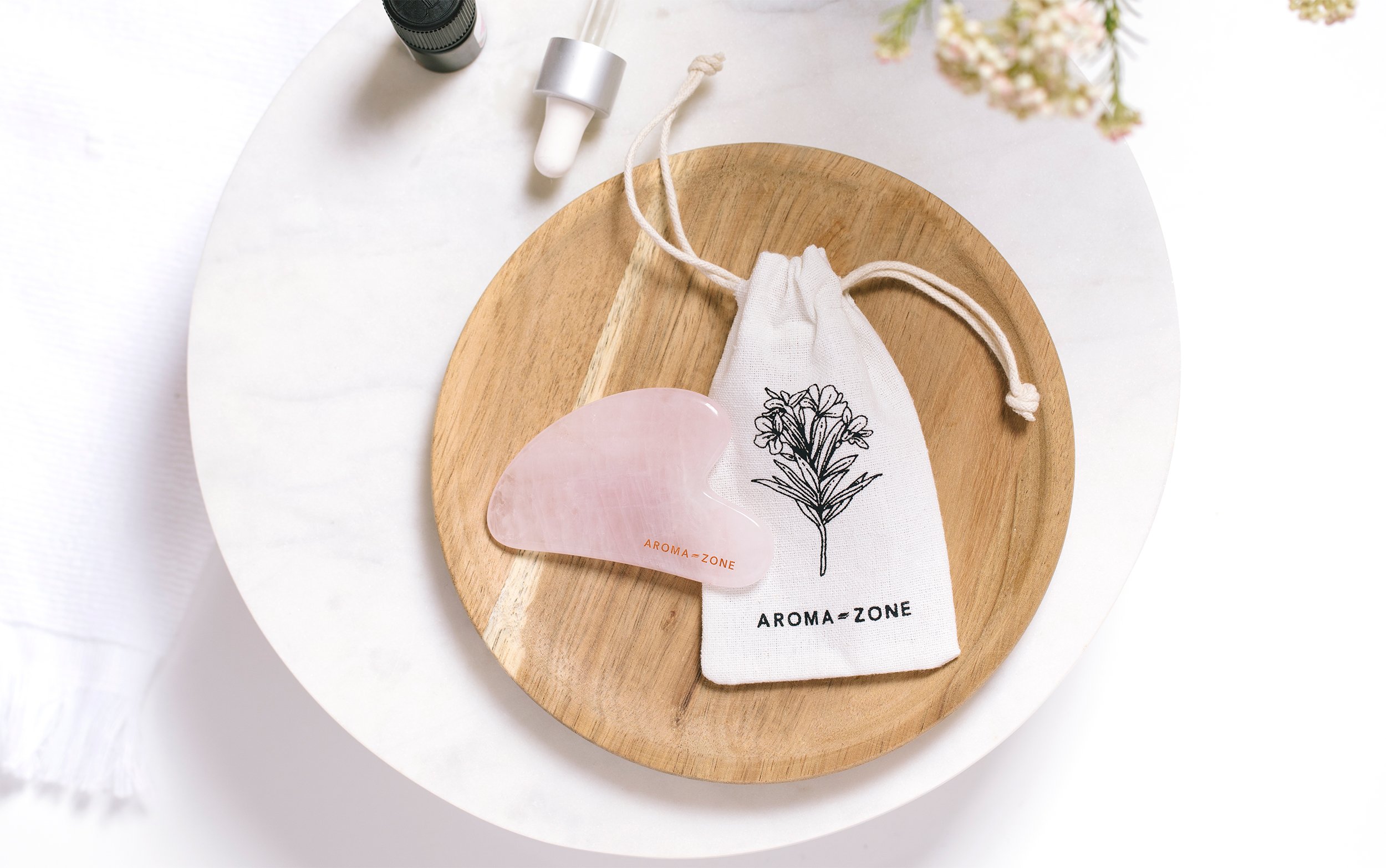 Gua Sha Visage Quartz Rose - Wishupon