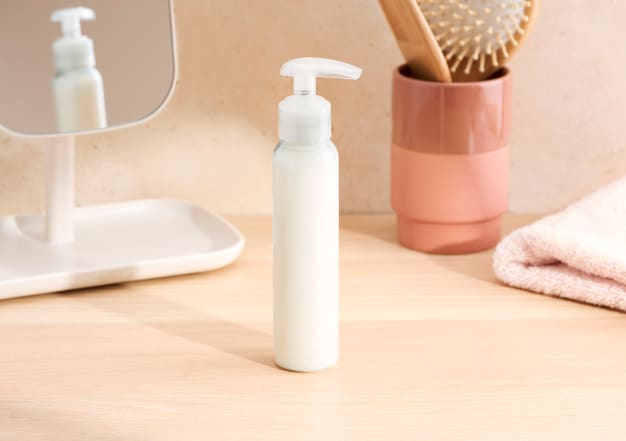 R033441 Shampooing-Creme-Low-Poo-Jeunesse-Capillaire web