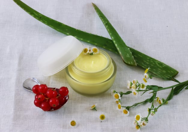 Crème visage "douceur de camomille" pour peaux délicates