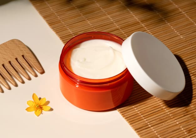 Z256674 Creme-de-Soin-Capillaire-Anti-casse-a-l-Huile-de-Chebe web