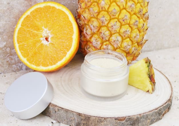 Gommage enzymatique vitaminé orange & ananas