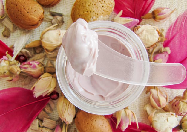 Crème "jeunesse" douceur de Rose & Santal