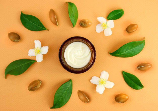 Recette crème réparatrice mains & pieds à l'huile d'argan