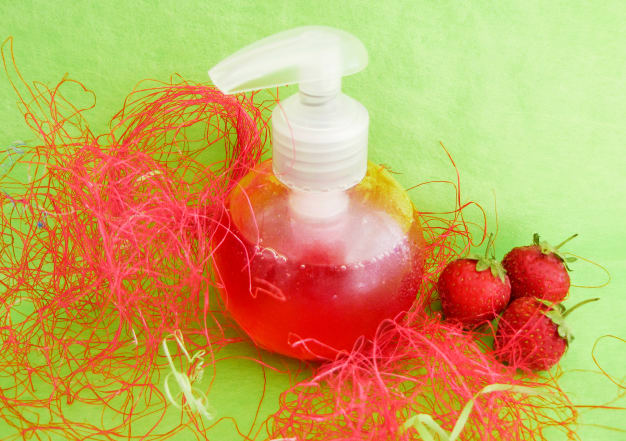 Gel douche "je t'aime" à la fraise des bois
