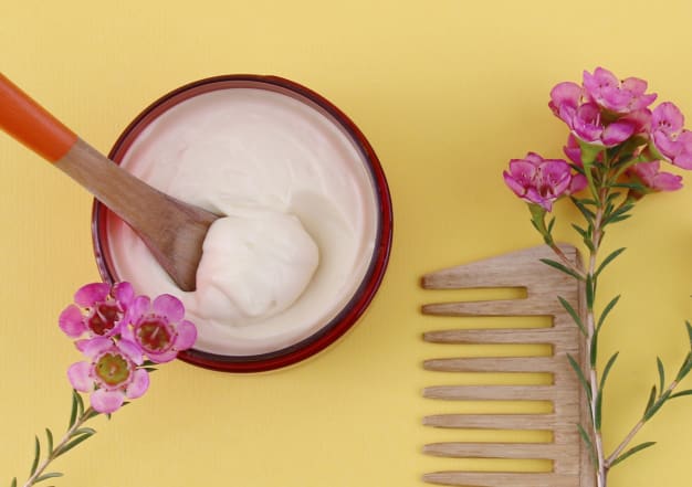 Masque capillaire ultra-démêlant à la cerise