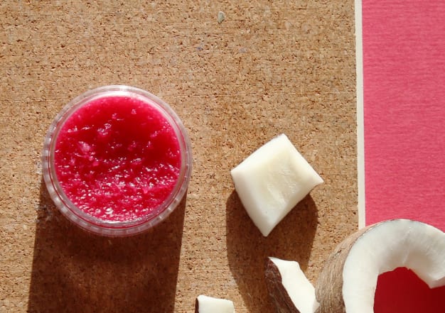 Scrub pour les lèvres cerise