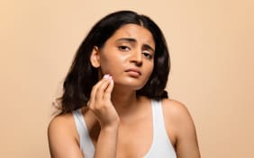 Acné et soleil : Quel lien ?