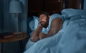 Oli essenziali per favorire il sonno: la nostra guida completa