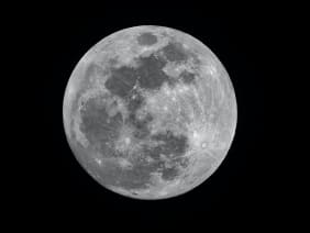 L'influence de la lune sur notre sommeil : mythe ou réalité ?