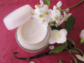 Crème de beauté pour les mains à l'edelweiss