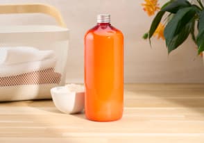 Detersivo liquido fai-da-te profumato alla frutta con Sapone di Marsiglia