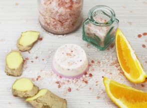 Savon exfoliant au sel rose de l'Himalaya