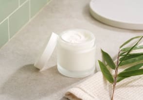 Scrub viso delicato
