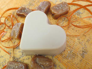 Savon cœur de caramel