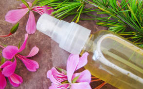 Lotion pour le corps anti-pique aux huiles essentielles