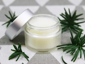 Recette maison cire à barbe à l'huile de ricin