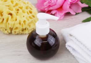 Shampoo lenitivo alla Peonia per cuoio capelluto irritato