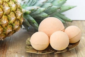 Boules de bain effervescentes aux fruits exotiques