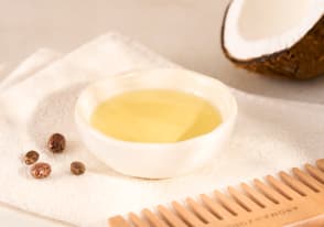 Bagno d'olio con 4 oli preziosi per capelli fini e senza volume