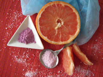 Sels colorés pour le bain : pamplemousse