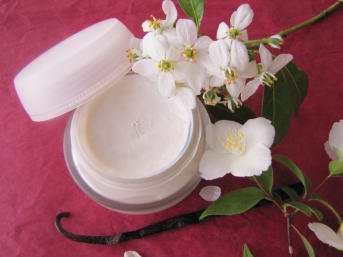 Crème de beauté pour les mains à l'edelweiss