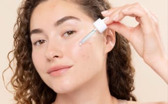 Peau à imperfections ? L’actif adapté à chaque type de bouton (et vraiment efficace)