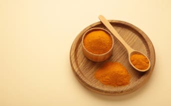 Curcuma et miel : quel lien ?
